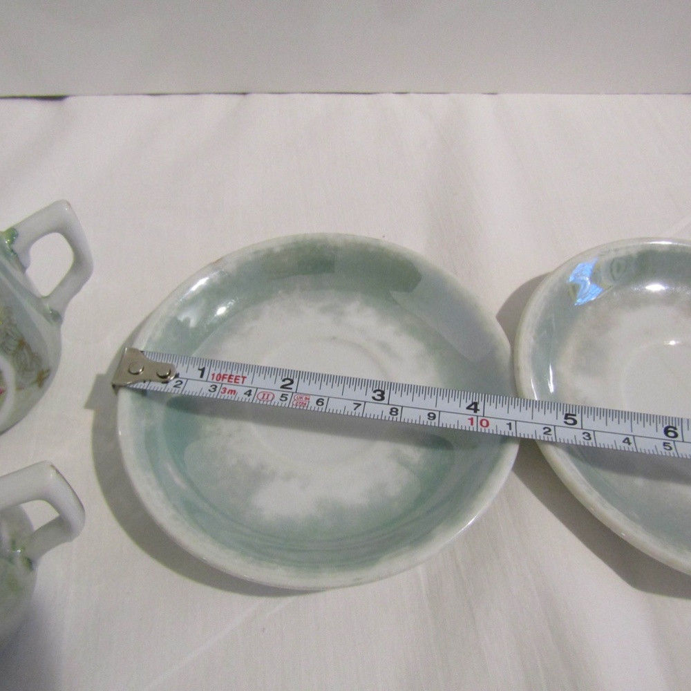 2 Sets Vintage Victorian Women Teacups and Saucers - Picture 11 of 12